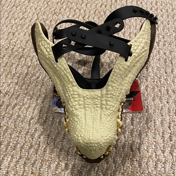 Jurassic World Rebirth Spinosaurus Dinosaur Mask NWT - Picture 6 of 7